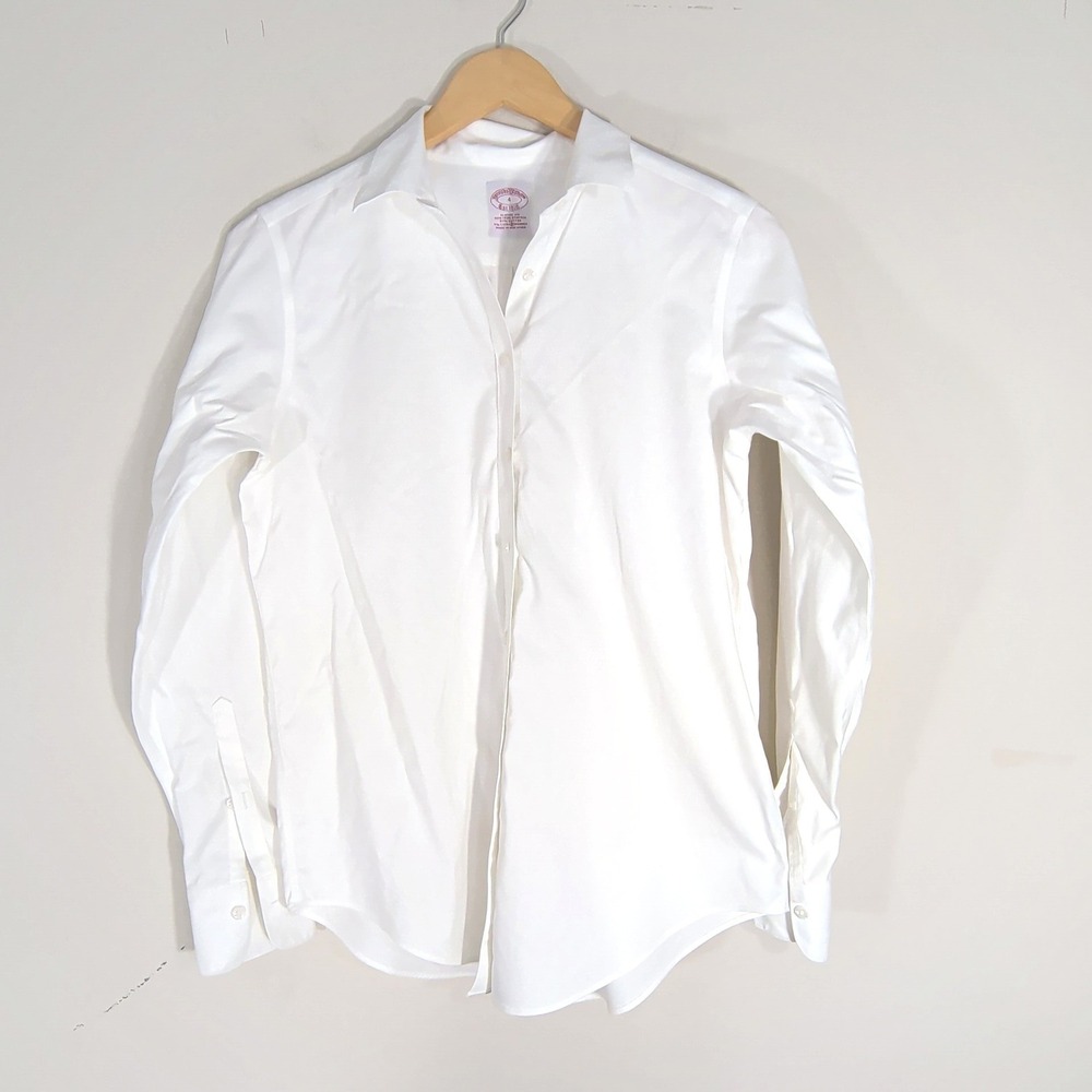 Brooks Brothers White Button Down Shirt; Classic Fit Non-Iron Stretch LS